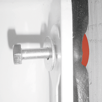 Anbringung an weißer Wanne mit Befestigungssystem Dichtfix Anbringung an weißer Wanne mit Befestigungssystem Dichtfix