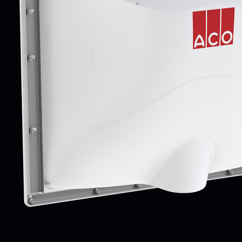 Anbringung An Schwarzer Wanne 363788