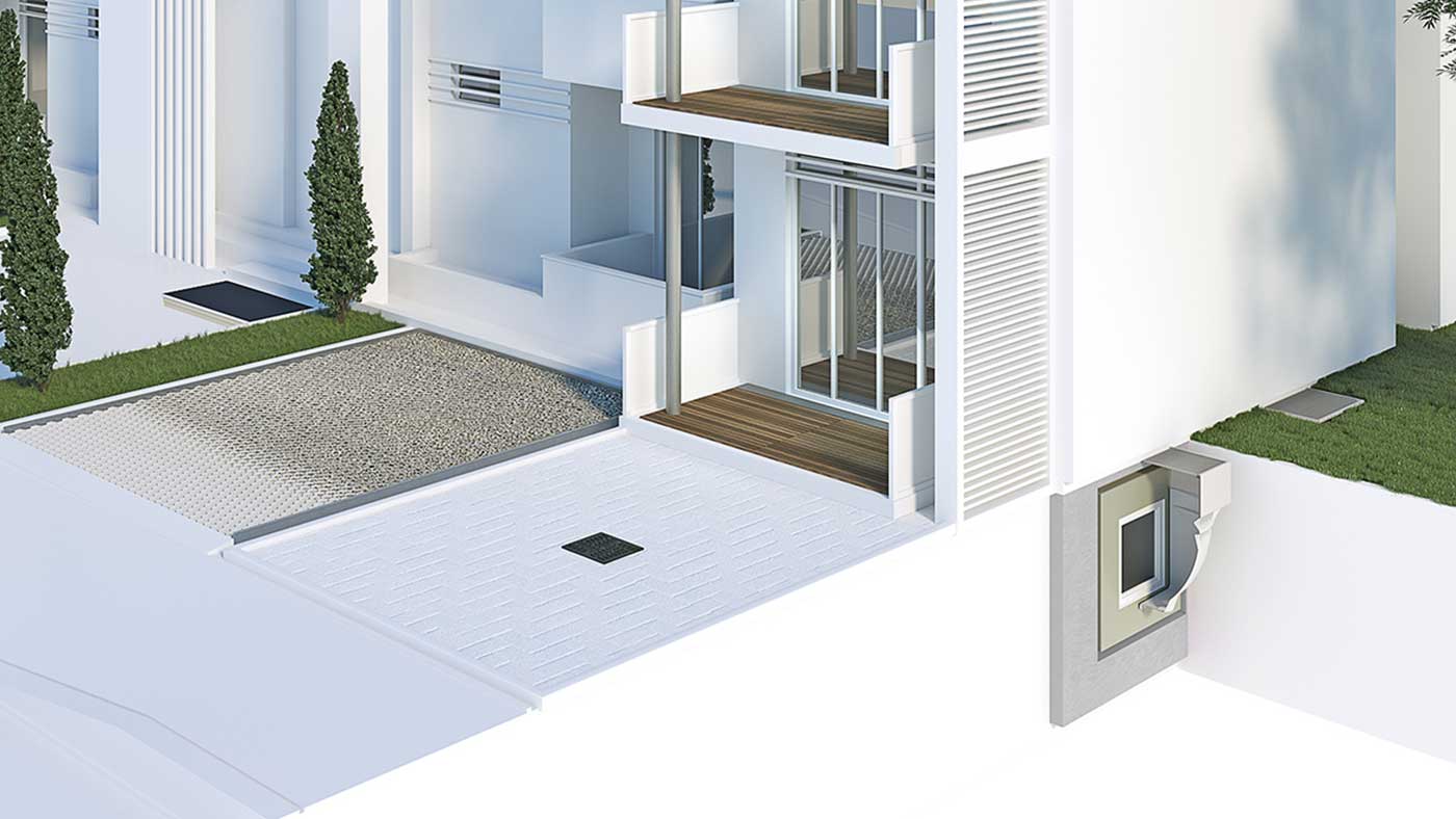 Rendering Außenansicht eines Wohngebäudes mit zwei Wohnungen mit Fassadenentwässerung, Freiflächen und einem Kellerfenster.