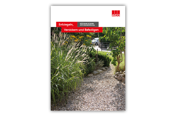 Prospekt-Cover mit Claim „Entsiegeln, Versickerung und Befestigen“.