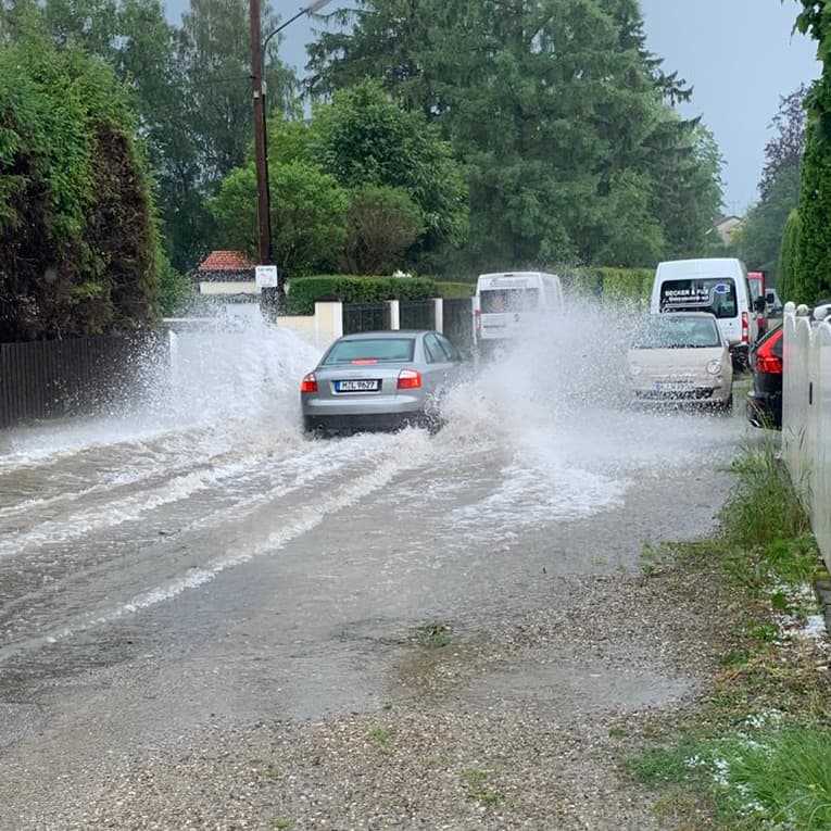 Starkregen: Die Hugo-Hoffmann-Straße vor der Sanierung