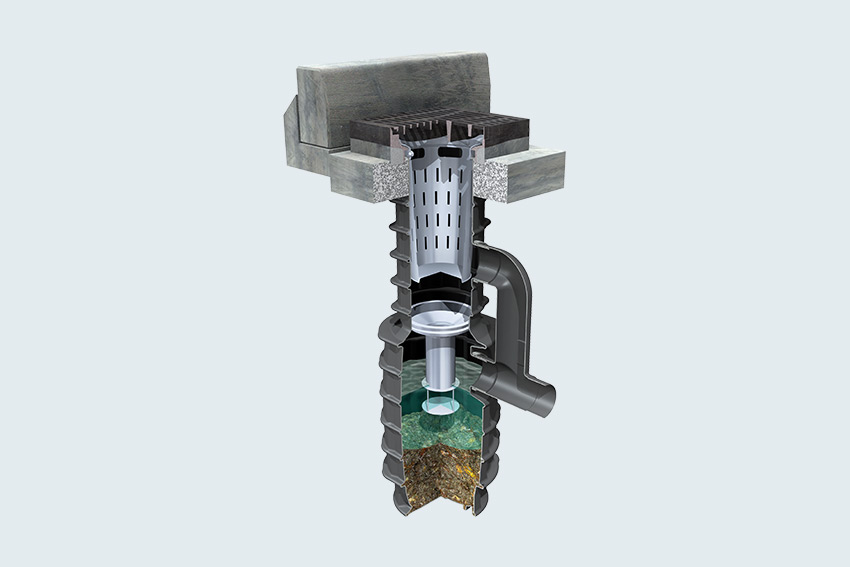 Querschnitt eines Regenwassermanagementsystems mit Filterkorb, Sedimentkammern und Auslassrohr.