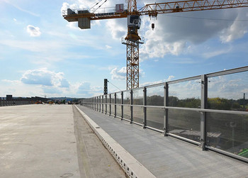 Referenz-a3-burgweinting-brueckenneubau-brueckenentwaesserung-kerbdrain-bridge-hohlbordrinne-ACO 721x517-teaser