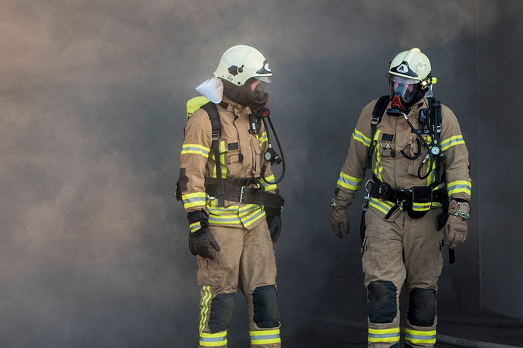 Feuerwehr Rauch- und Wärmeabzugsanlagen