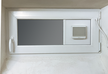 Fenster mit Lüfter