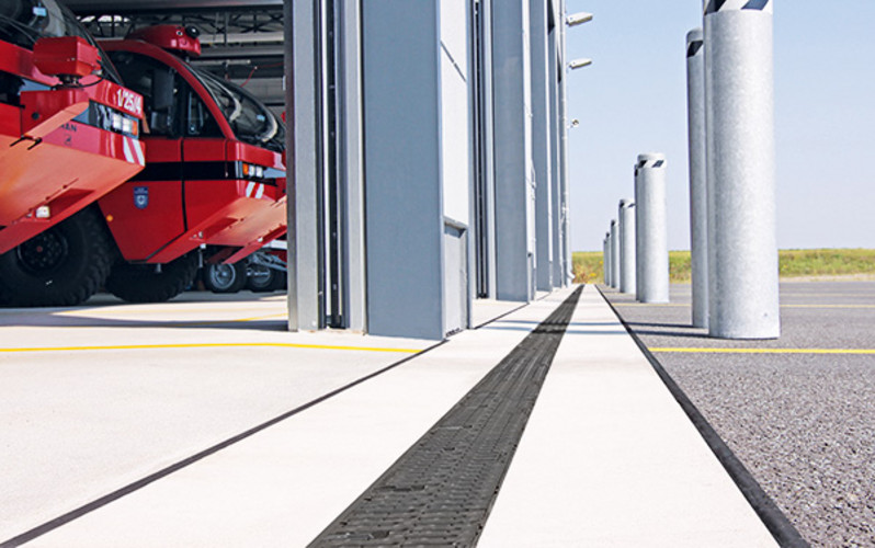 ACO DRAIN® PowerDrain - Anwendung Feuerwehr Zufahrten